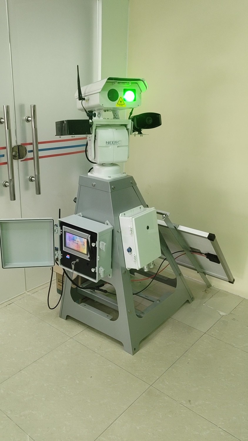 多功能AI智能激光驱鸟器 (2).jpg